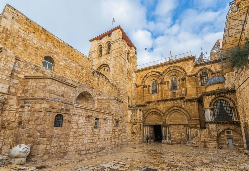 Entrance,To,The,Church,Of,The,Holy,Sepulchre,In,Jerusalem,