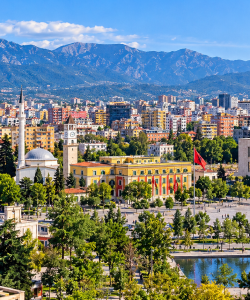 TIRANA IA