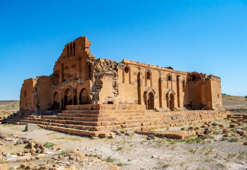 Yereruyk,Church,,A,4th-century,Armenian,Basilica,In,Shirak,Region,Of