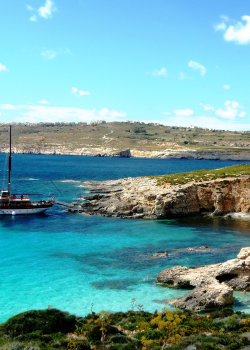 d10dys-comino-1498526_1920 (1)