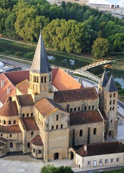histoire-paray-le-Monial