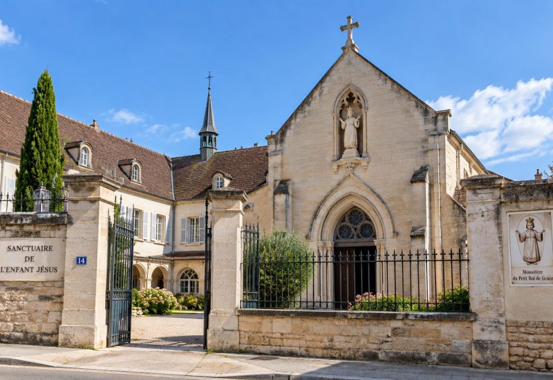 sanctuaire_enfant_jesus_beaune_1920x1280